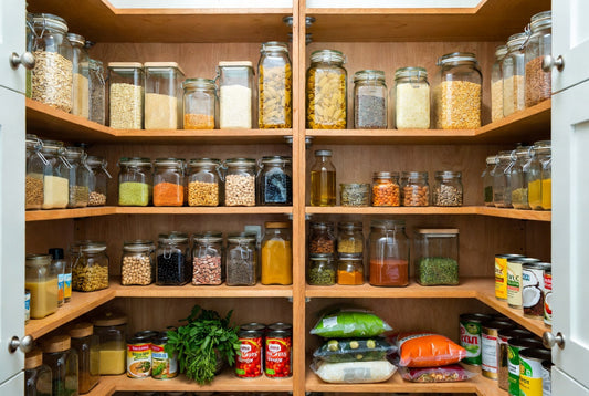 Vegane Vorratskammer Diese Basics sollten immer im Haus sein